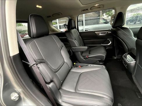 New 2026 INFINITI QX80 Luxe RWD image 18