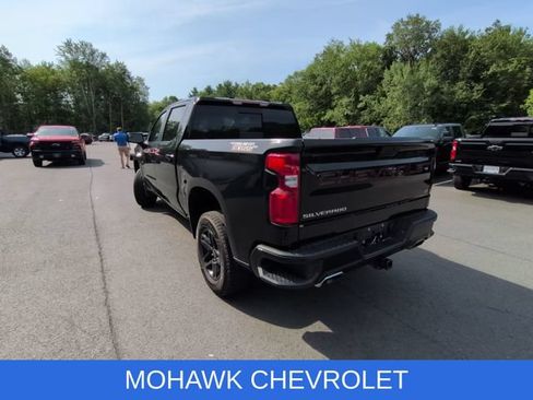 Used 2021 Chevrolet Silverado 1500 LT Trail Boss w/ Convenience Package II AWD/4WD image 11