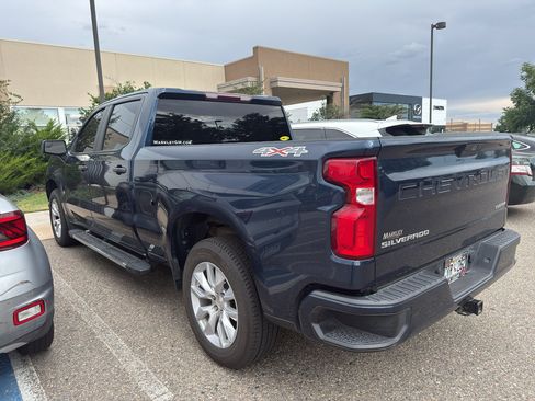 Used 2019 Chevrolet Silverado 1500 Custom w/ Custom Value Package AWD/4WD image 3