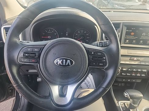 Used 2017 Kia Sportage EX w/ EX Premium Package FWD image 21