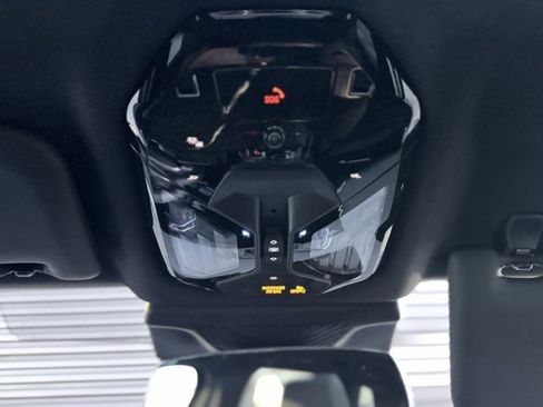 Used 2025 BMW X3 xDrive30i w/ Premium Package image 27