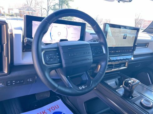 Used 2024 GMC Hummer EV 3X image 16