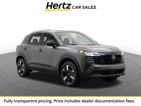 Used 2026 Nissan Kicks SR AWD/4WD image 1