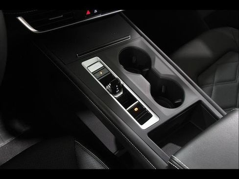 Certified 2024 Volkswagen Atlas SE AWD/4WD image 15