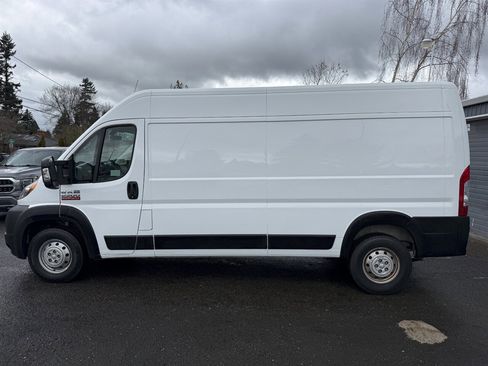 Used 2021 RAM ProMaster 2500 image 4