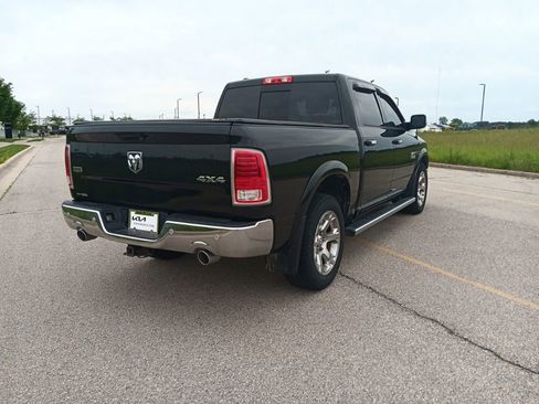Used 2017 RAM 1500 Laramie w/ Convenience Group AWD/4WD image 14