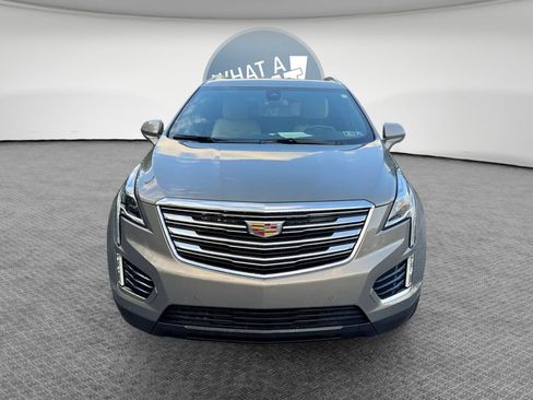 Used 2019 Cadillac XT5 Luxury AWD/4WD image 9