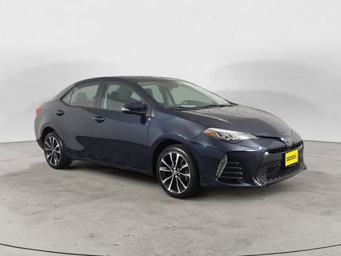 Used 2019 Toyota Corolla XSE image 7