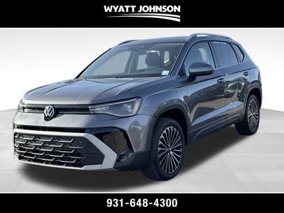 Used 2025 Volkswagen Taos SE