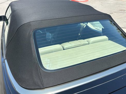 Used 1995 Mercedes-Benz E 320 Convertible image 10