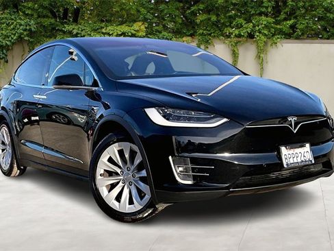 Used 2020 Tesla Model X Long Range image 1