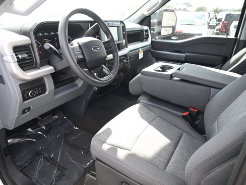 New 2026 Ford F350 XL w/ STX Appearance Package AWD/4WD image 17