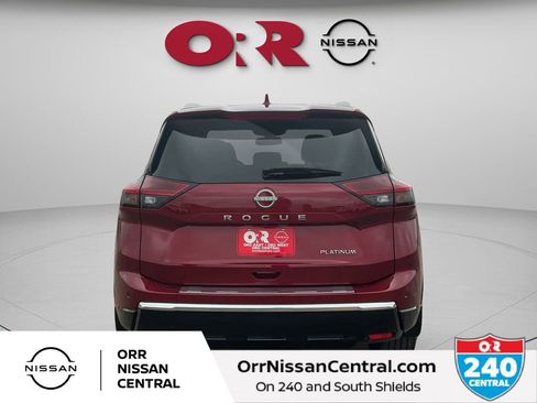 Used 2024 Nissan Rogue Platinum w/ Platinum Premium Package image 6