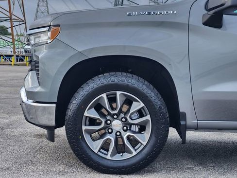 Used 2023 Chevrolet Silverado 1500 LT AWD/4WD image 8