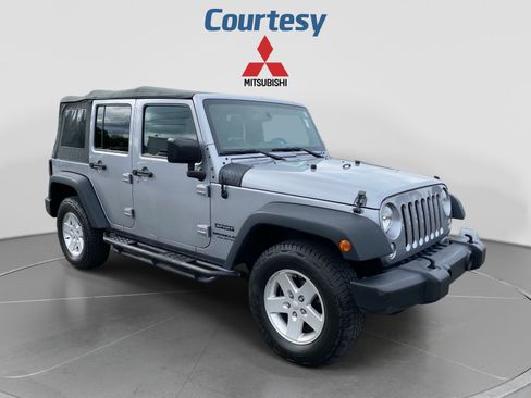 Used 2016 Jeep Wrangler Unlimited Sport w/ Quick Order Package 24S AWD/4WD image 8