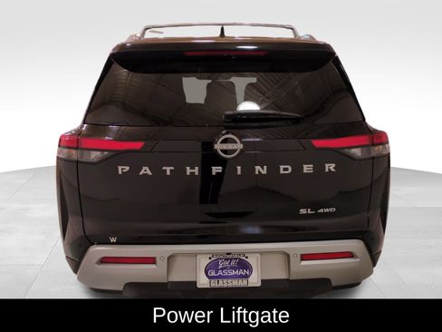 Used 2025 Nissan Pathfinder SL w/ Cargo Package image 4