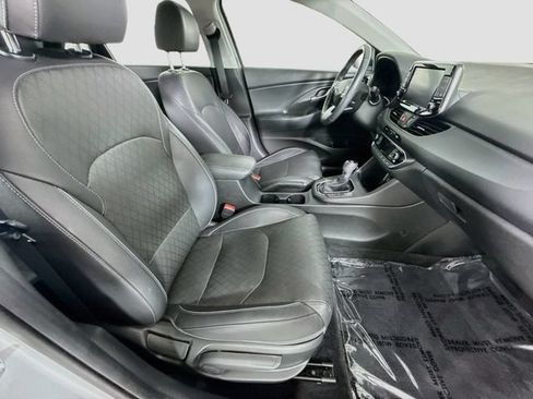 Used 2020 Hyundai Elantra GT w/ Style Package 02 FWD image 27