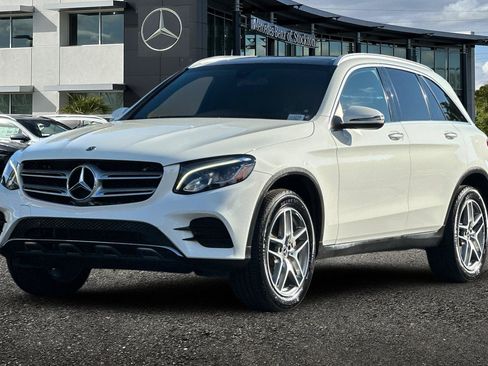 Used 2019 Mercedes-Benz GLC 300 4MATIC image 8