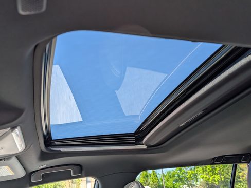 Used 2023 Toyota RAV4 XSE w/ Weather Package AWD/4WD image 20