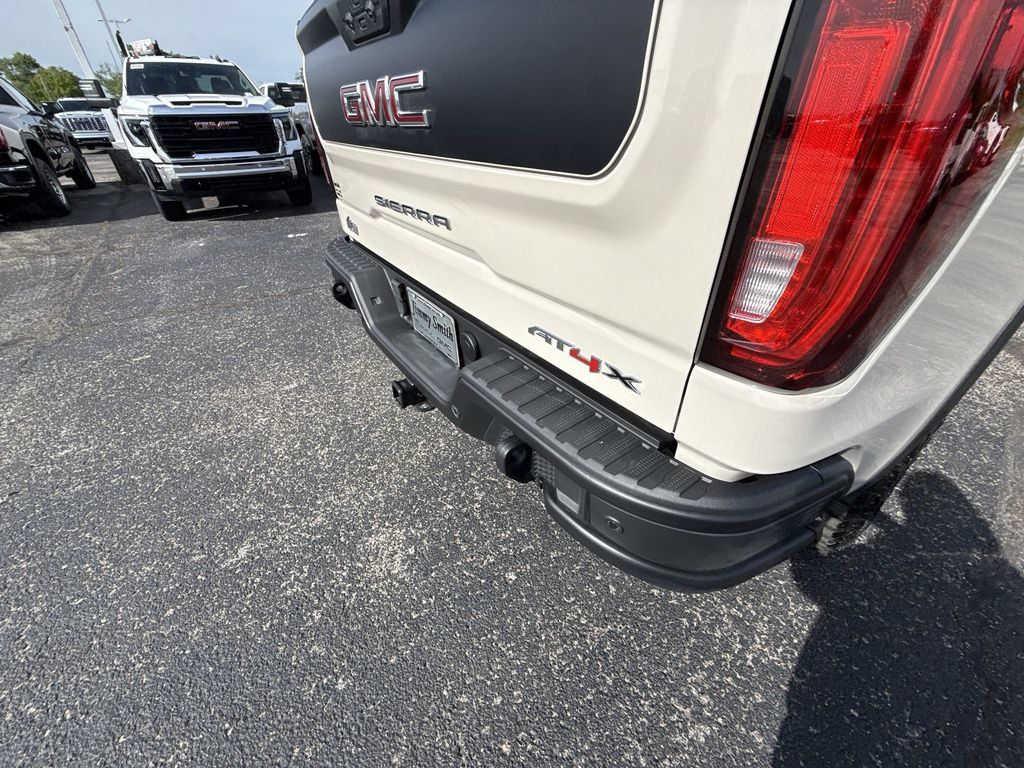 Certified 2026 GMC Sierra 1500 AT4X w/ AT4X AEV Edition AWD/4WD image 39