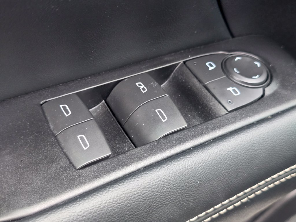 Used 2026 GMC Terrain Elevation w/ Elevation Premium Package AWD/4WD image 24