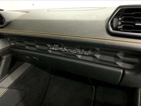 Used 2017 Lamborghini Huracan LP 580-2 RWD image 24