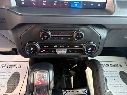 Used 2025 Ford Bronco Badlands AWD/4WD image 22
