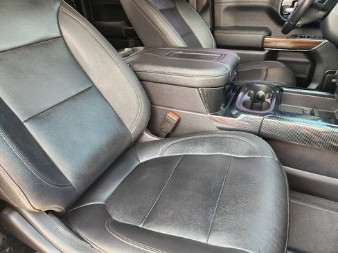 Used 2021 Chevrolet Silverado 1500 LT Trail Boss w/ Convenience Package II image 15