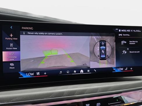 Certified 2026 BMW 740i xDrive AWD/4WD image 22