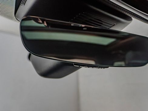 Used 2021 Land Rover Range Rover Autobiography Fifty Edition image 64