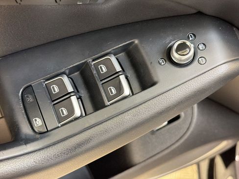 Used 2015 Audi Q5 2.0T Premium Plus AWD/4WD image 20