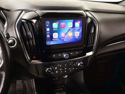 Used 2023 Chevrolet Traverse RS w/ LPO, Floor Liner Package FWD image 5