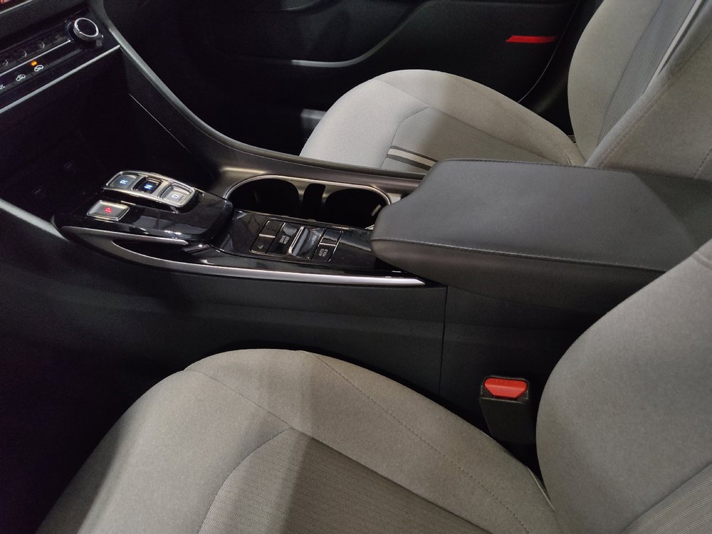 Used 2021 Hyundai Sonata SE FWD image 26