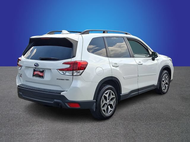 Used 2019 Subaru Forester Premium AWD/4WD image 7