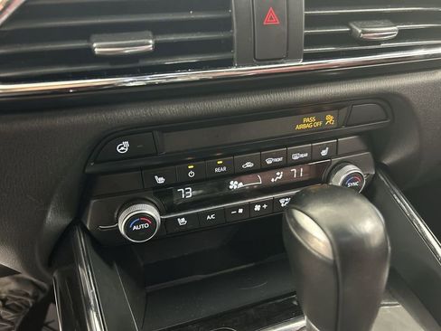 Used 2021 MAZDA CX-9 Carbon Edition image 16