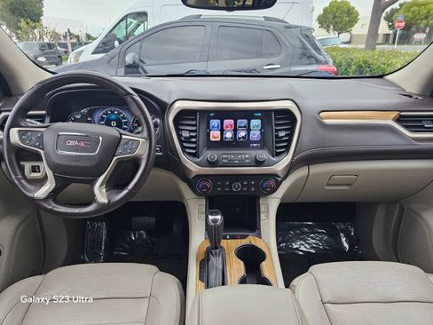 Used 2017 GMC Acadia Denali w/ Technology Package image 21