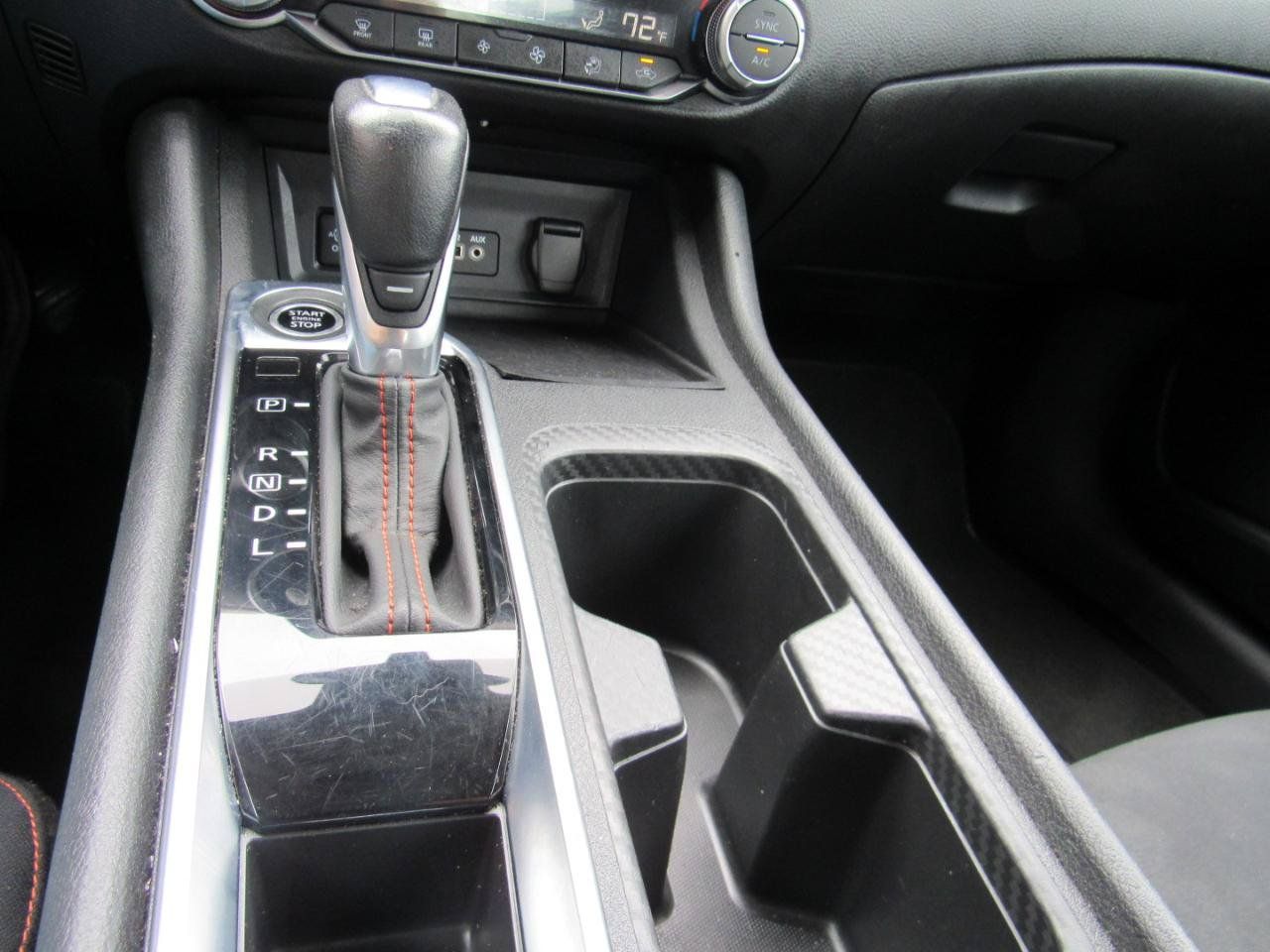 Used 2025 Nissan Sentra SR FWD image 26