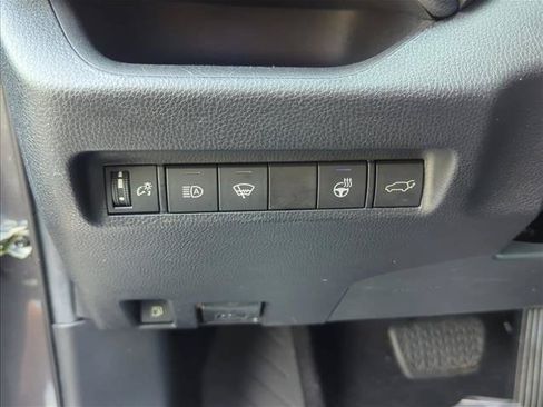 Used 2021 Toyota RAV4 XSE w/ XSE Grade Weather Package AWD/4WD image 11