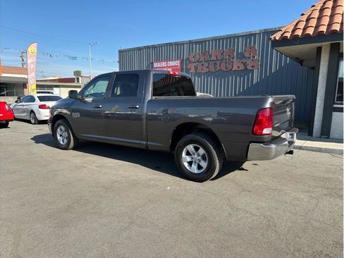 Used 2021 RAM 1500 Classic SLT RWD image 13