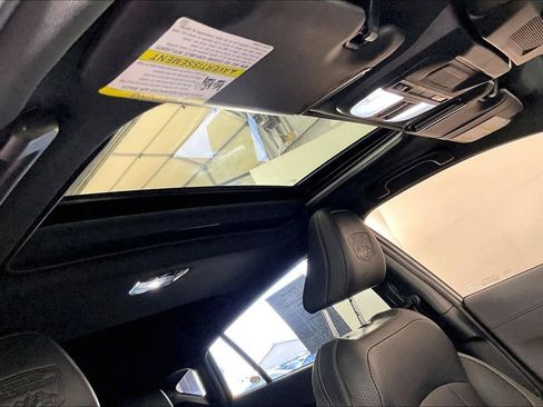 Used 2024 Subaru Crosstrek 2.5i Wilderness w/ Wilderness Package image 23