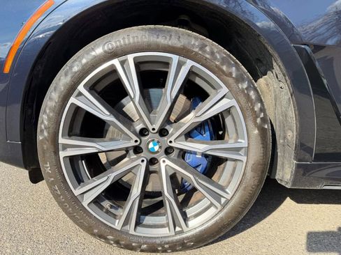 Used 2022 BMW X7 M50i w/ Executive Package image 43