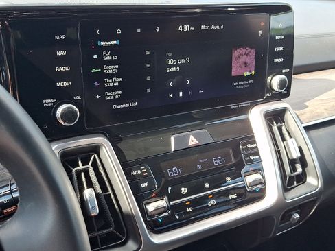 Certified 2023 Kia Sorento X-Line EX AWD/4WD image 21