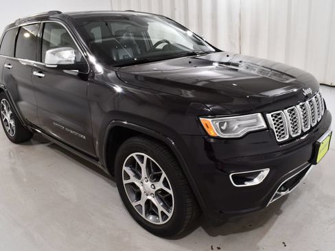 Used 2020 Jeep Grand Cherokee Overland AWD/4WD image 5