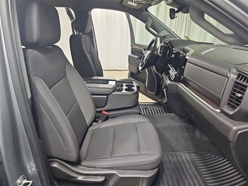 Certified 2025 Chevrolet Silverado 1500 LT image 13