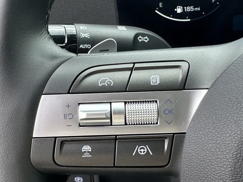 Used 2025 Hyundai Kona Limited image 26