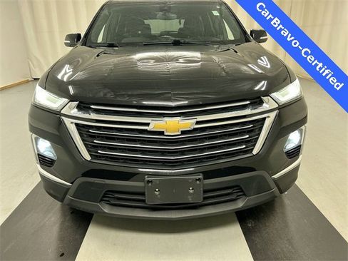 Certified 2023 Chevrolet Traverse LT w/ LPO, Floor Liner Package image 3