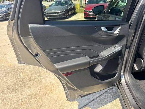 Used 2026 Ford Escape ST-Line FWD image 21