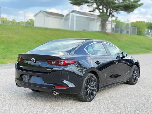 Used 2024 MAZDA MAZDA3 s FWD image 7