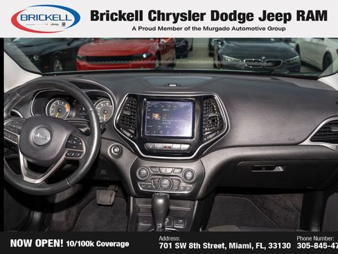 Used 2019 Jeep Cherokee Limited w/ Luxury Group image 21