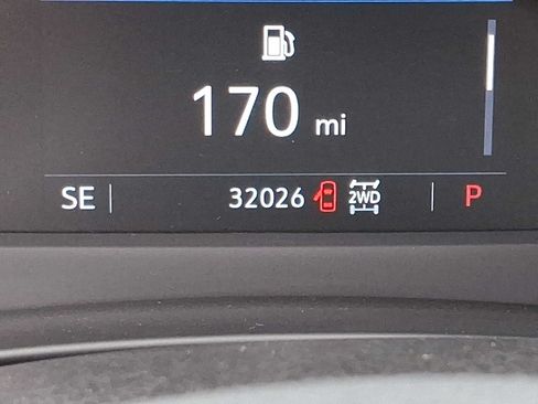 Certified 2023 Cadillac XT4 Luxury w/ Cold Weather Package AWD/4WD image 21